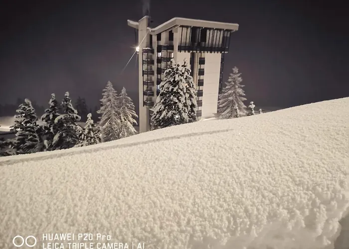 Appartement Kandahar 42 *